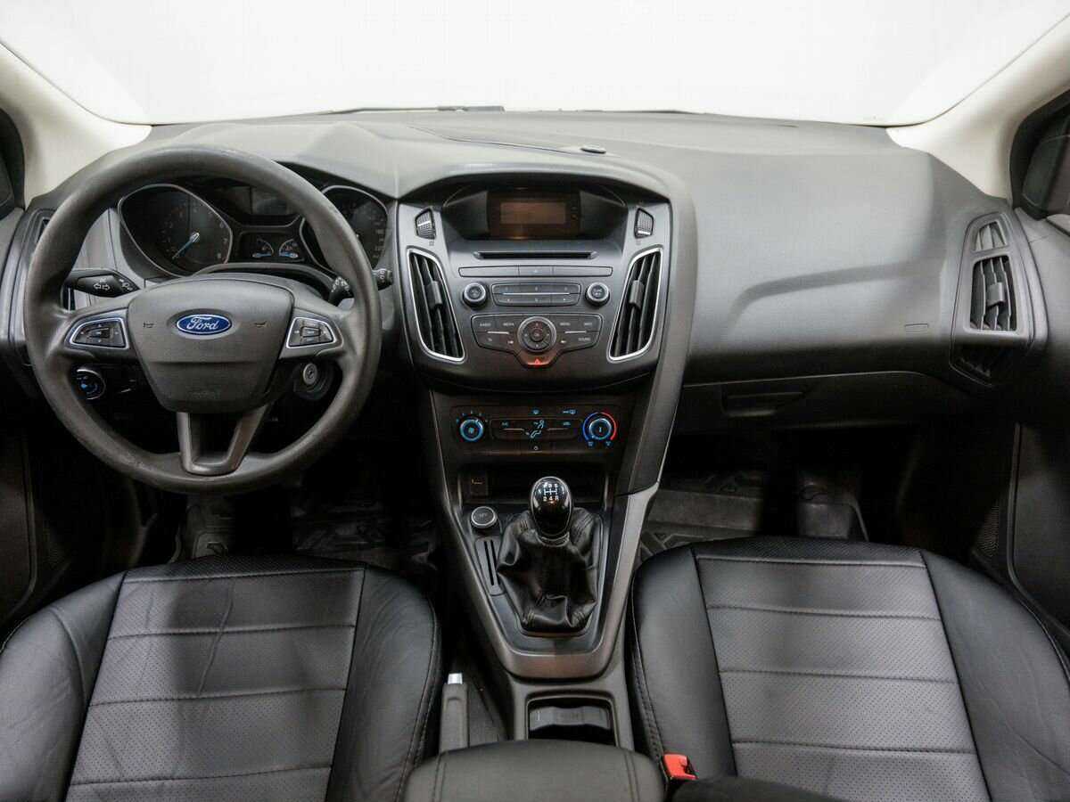 Купить Ford Focus с пробегом. Фото: #8