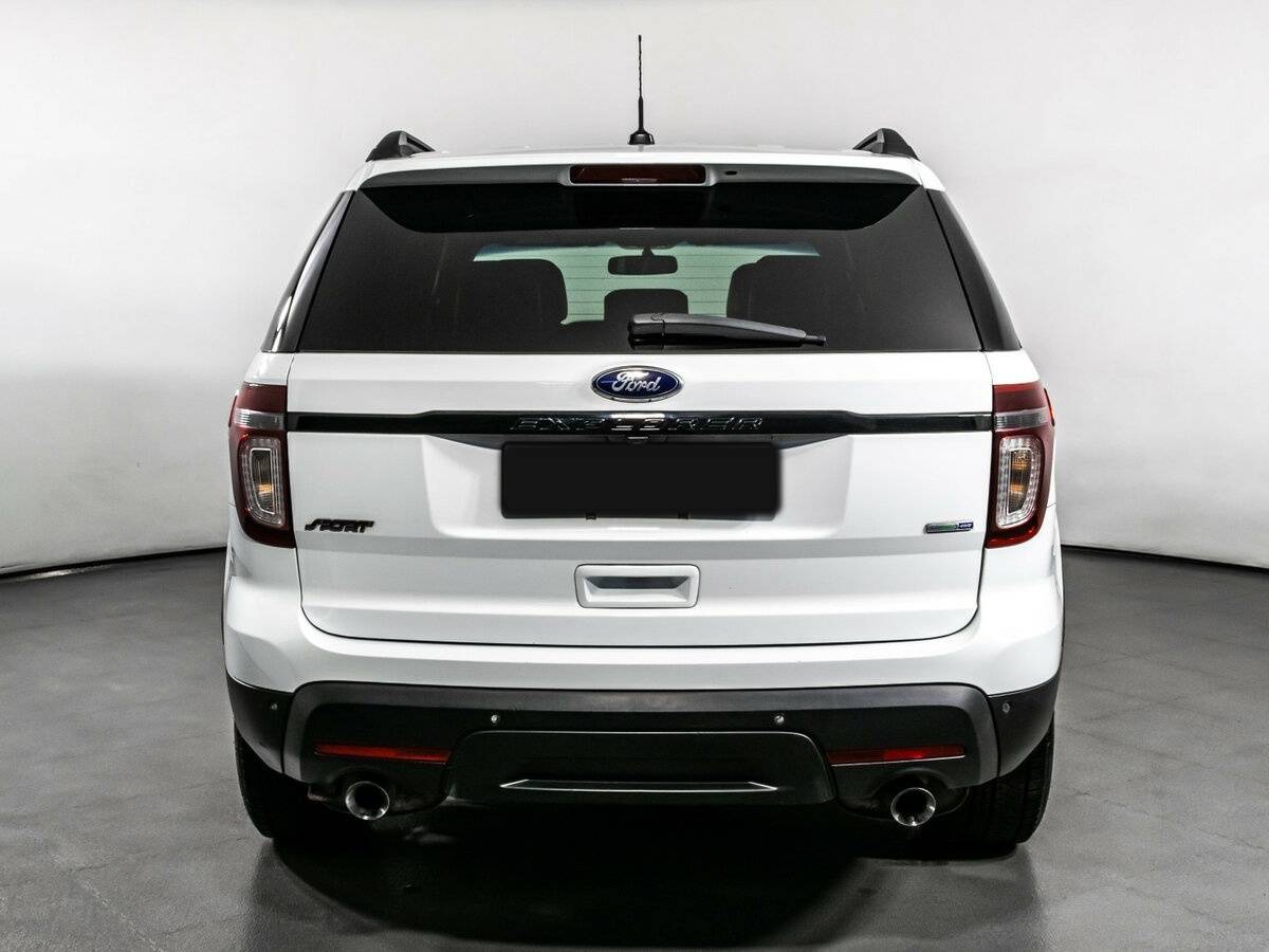 Купить Ford Explorer с пробегом. Фото: #5