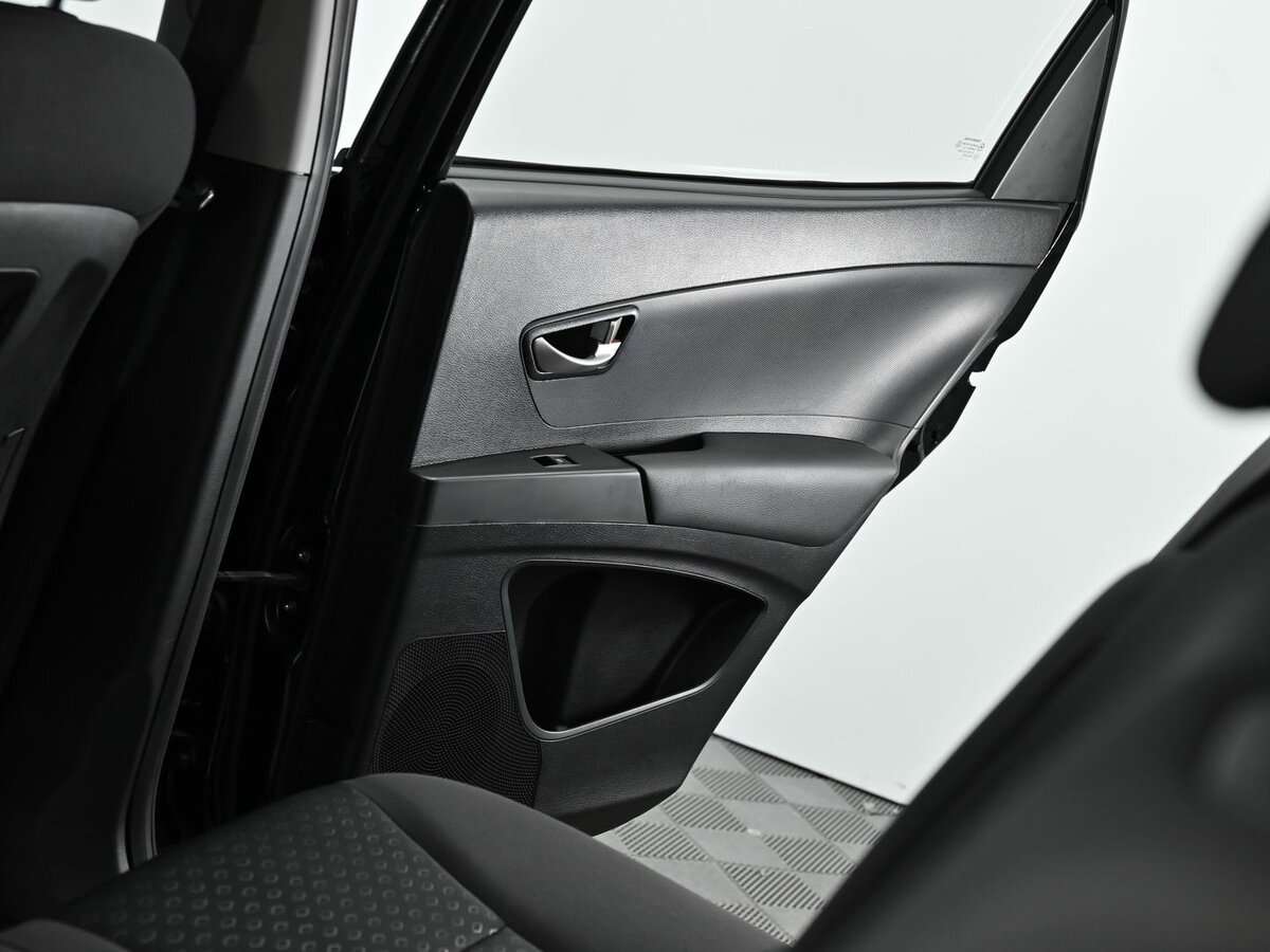 Купить SsangYong Actyon с пробегом. Фото: #15