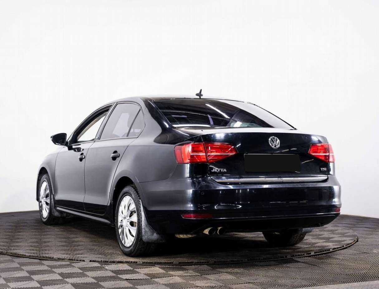Купить Volkswagen Jetta с пробегом. Фото: #3