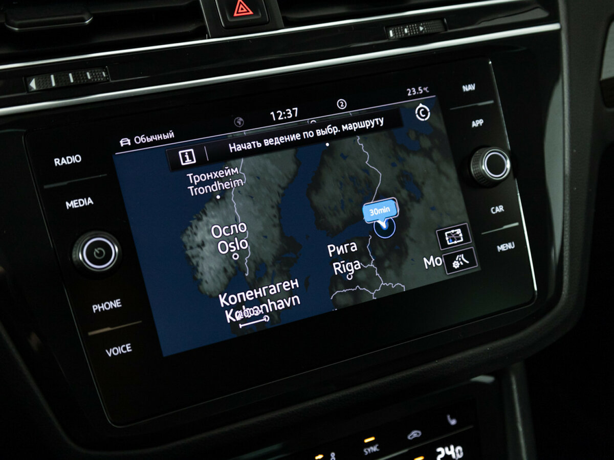 Купить Volkswagen Tiguan с пробегом. Фото: #13