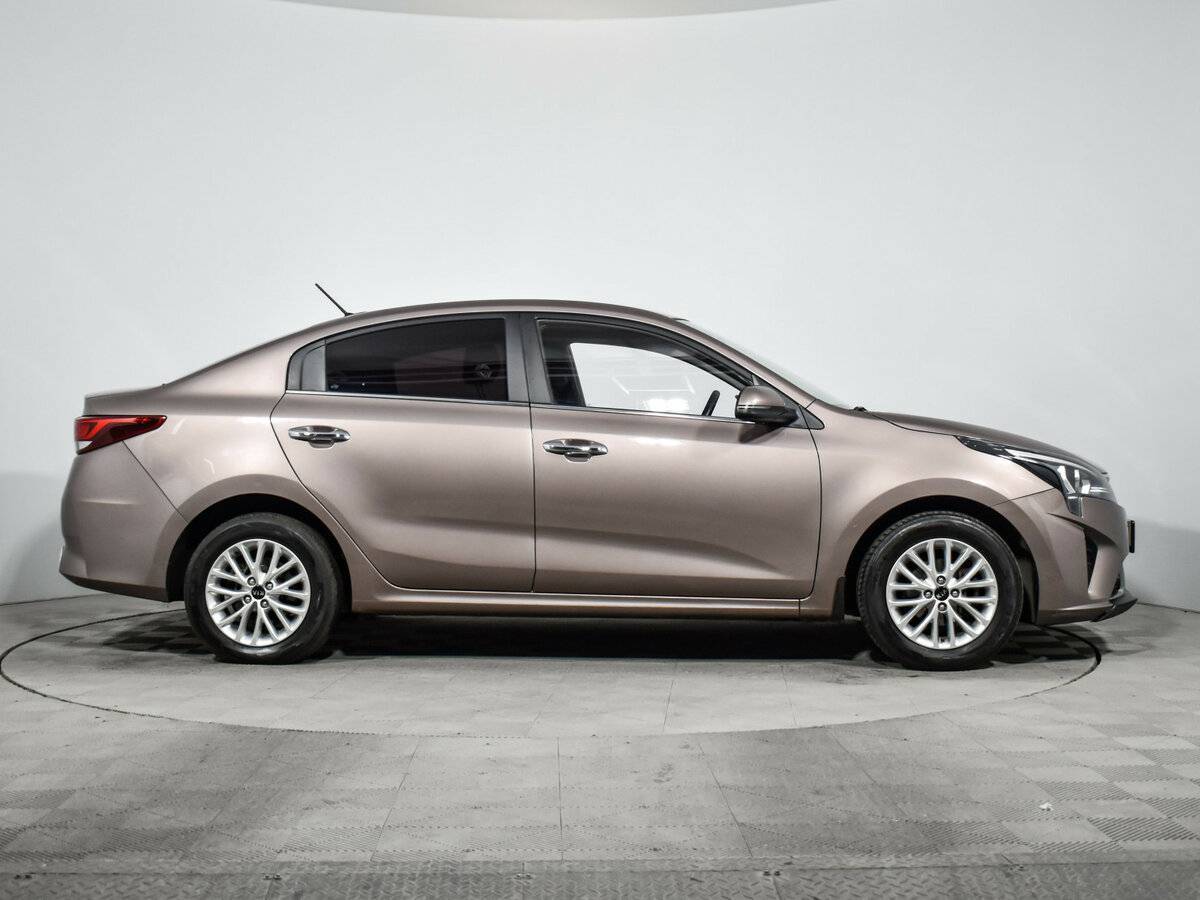 Купить Kia Rio с пробегом. Фото: #3