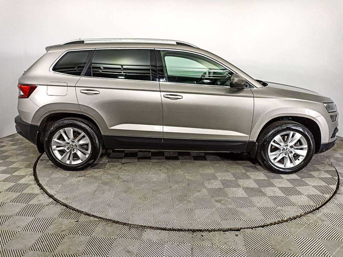 Купить Skoda Karoq с пробегом. Фото: #3