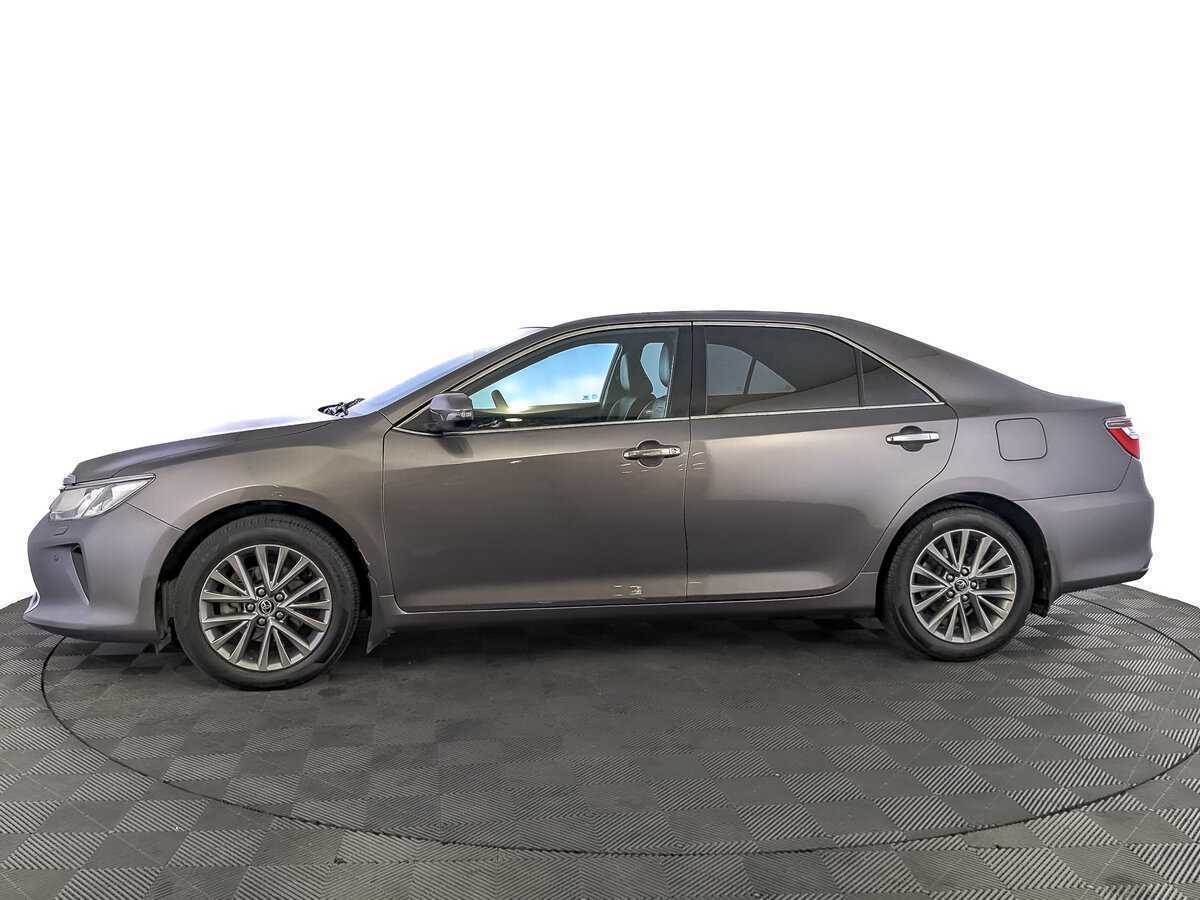 Купить Toyota Camry с пробегом. Фото: #7