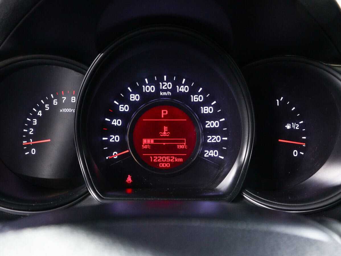 Купить Kia Ceed с пробегом. Фото: #10