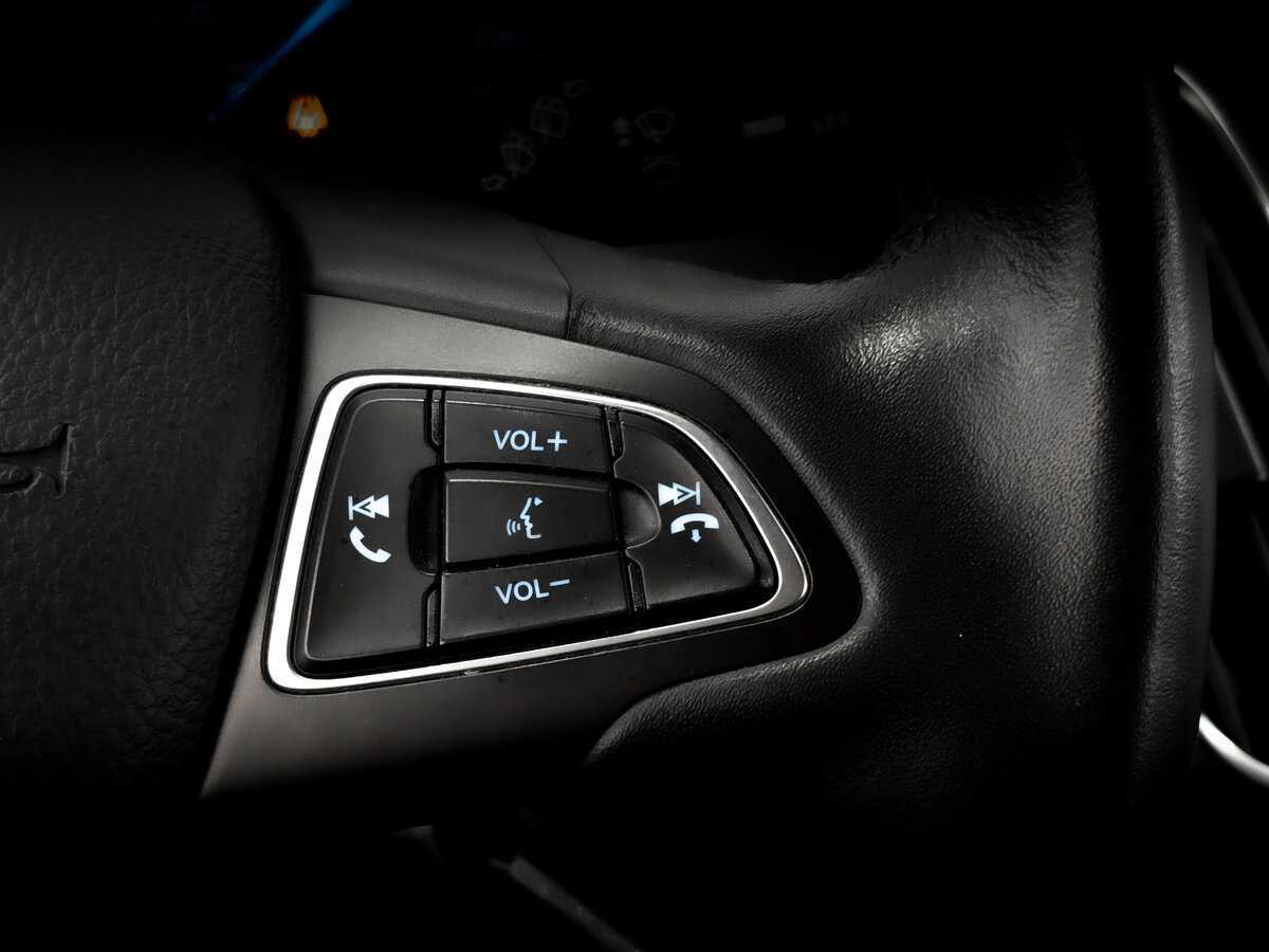 Купить Ford Focus с пробегом. Фото: #27