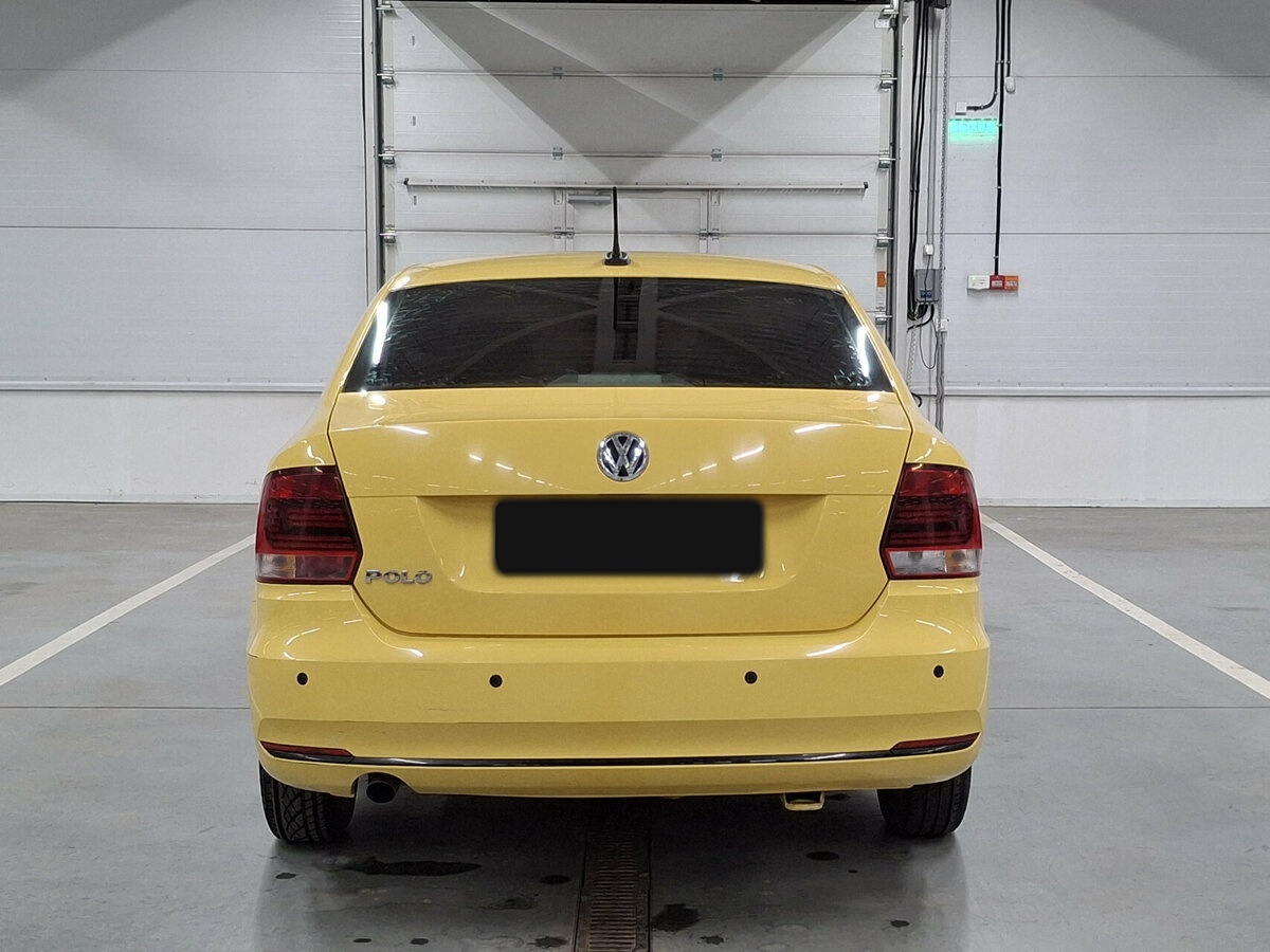 Купить Volkswagen Polo с пробегом. Фото: #5