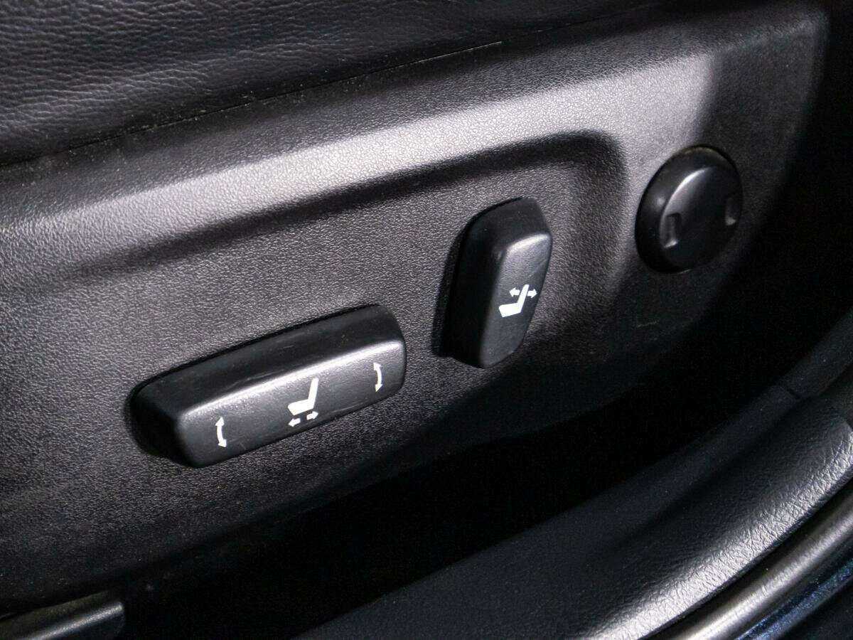 Купить Toyota Camry с пробегом. Фото: #14