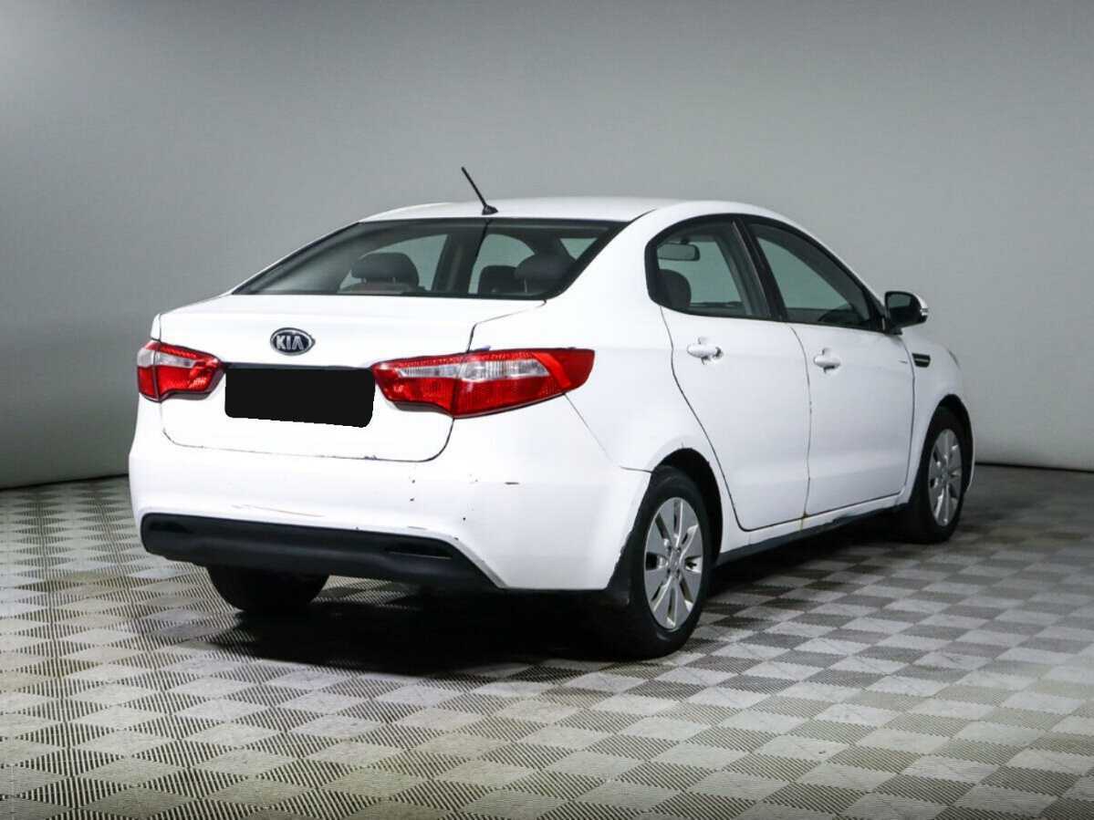 Купить Kia Rio с пробегом. Фото: #4