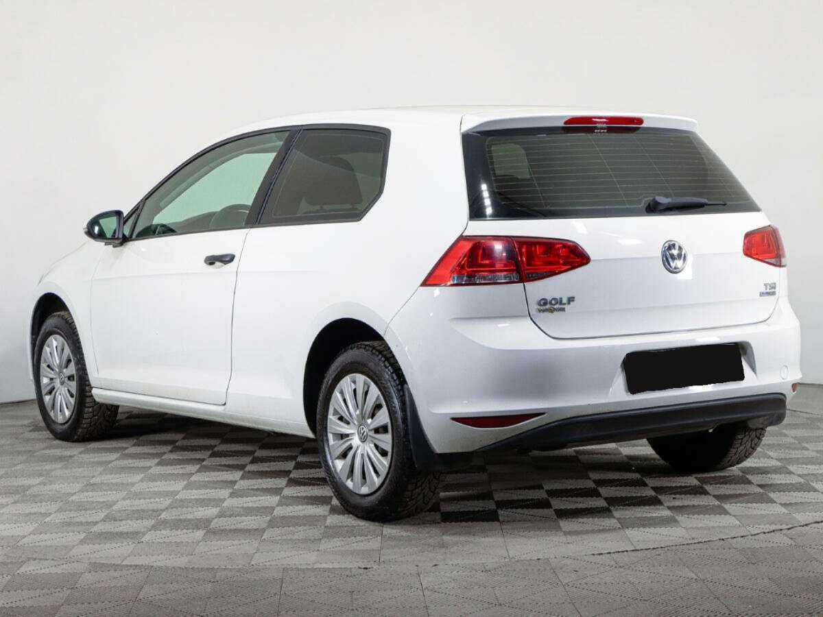 Купить Volkswagen Golf с пробегом. Фото: #6