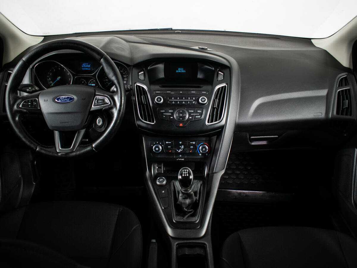 Купить Ford Focus с пробегом. Фото: #11