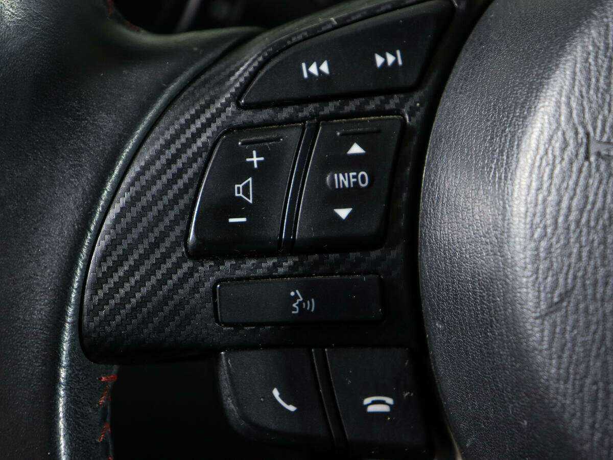 Купить Mazda 3 с пробегом. Фото: #16