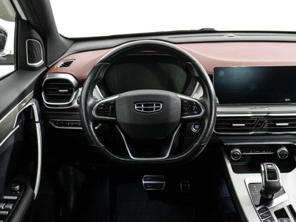 Купить Geely Coolray с пробегом. Фото: #18