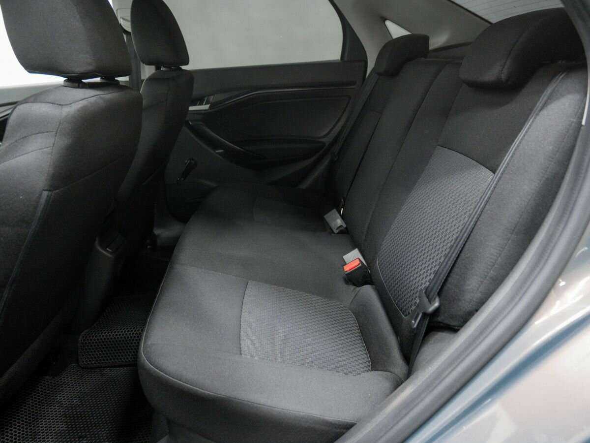 Купить Lada (ВАЗ) Vesta с пробегом. Фото: #16