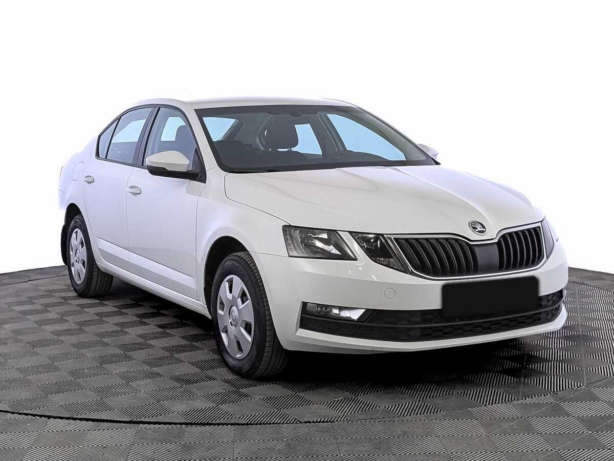 Купить Skoda Octavia с пробегом. Фото: #2