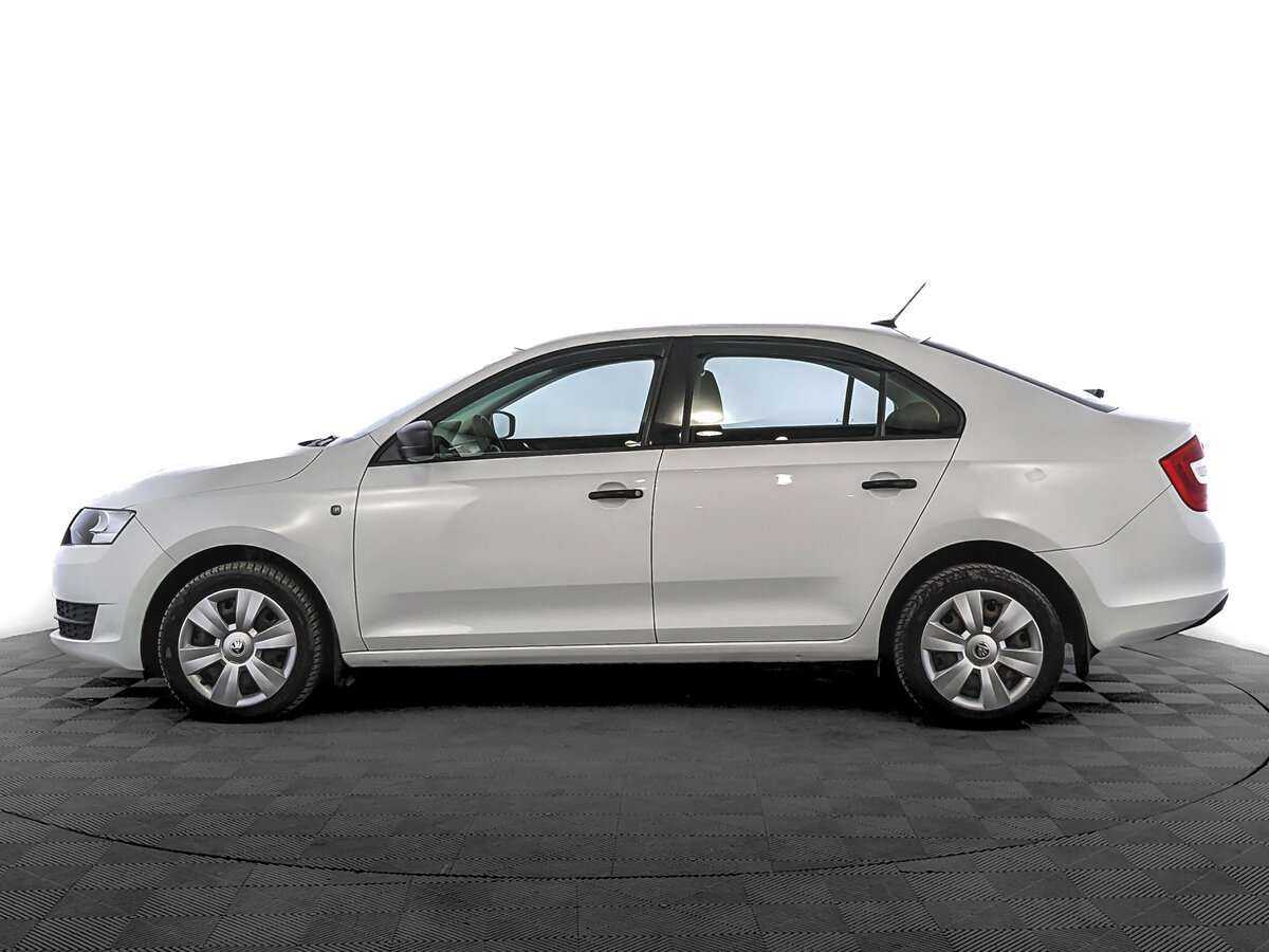 Купить Skoda Rapid с пробегом. Фото: #6