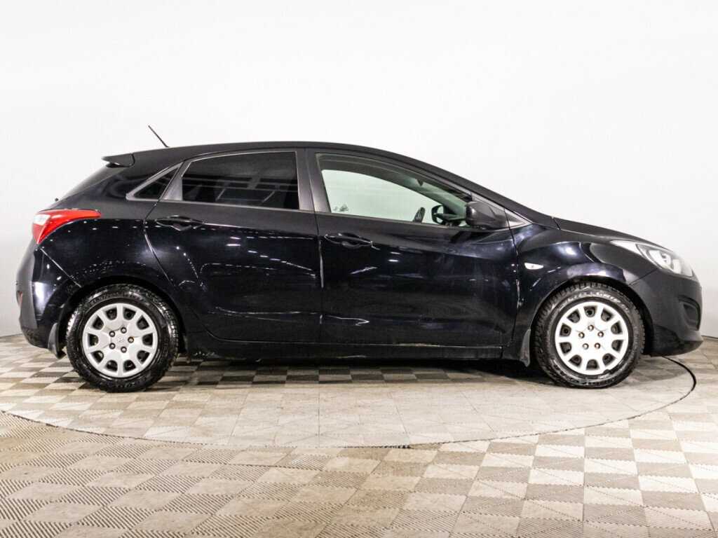 Купить Hyundai i30 с пробегом. Фото: #3