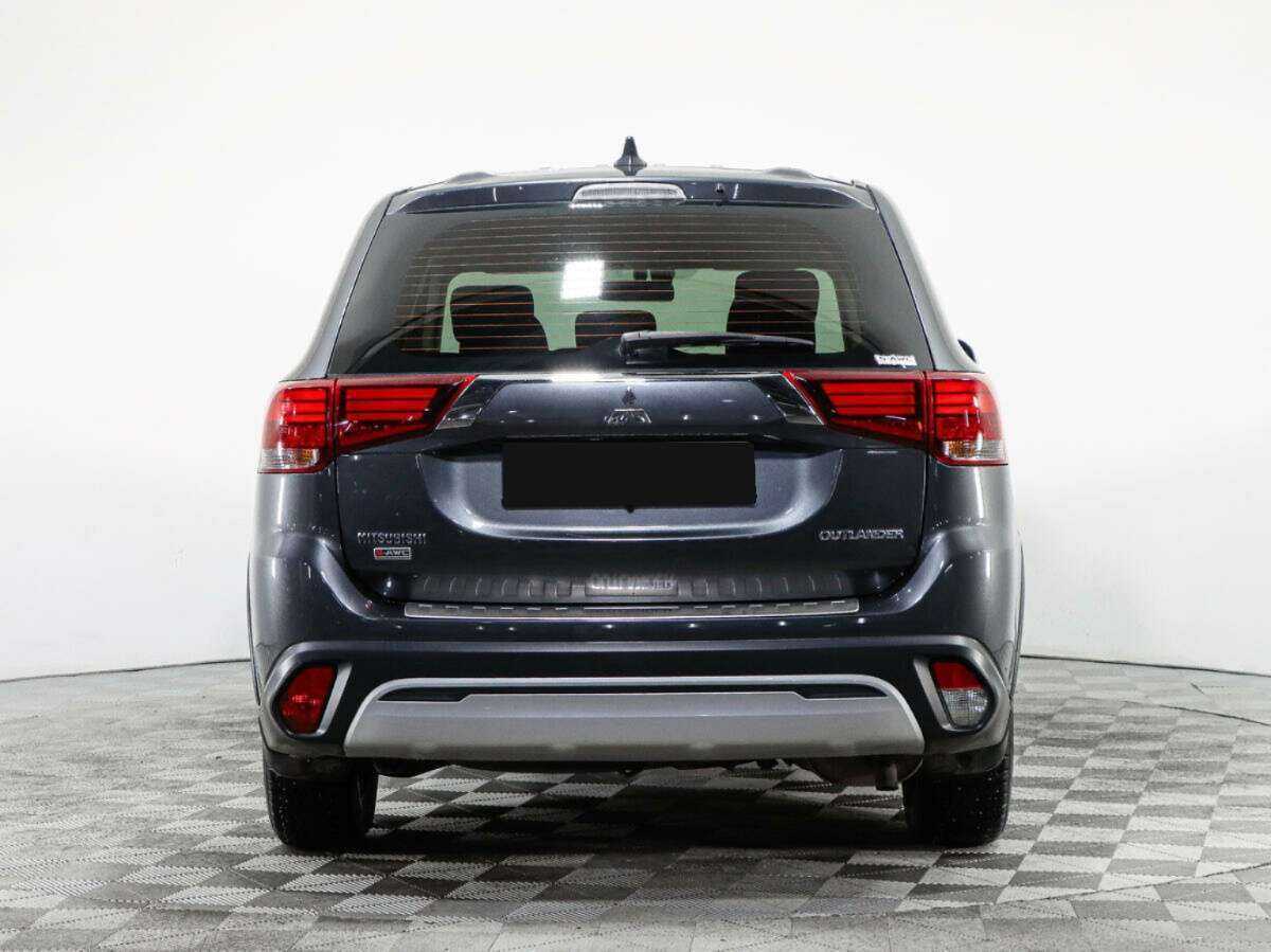 Купить Mitsubishi Outlander с пробегом. Фото: #5