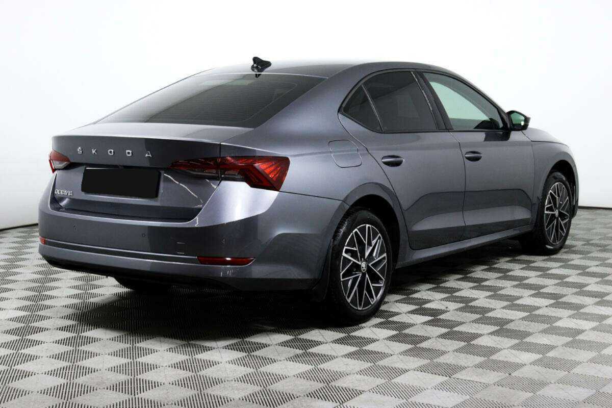 Купить Skoda Octavia с пробегом. Фото: #4
