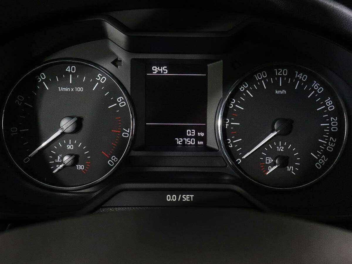 Купить Skoda Octavia с пробегом. Фото: #8