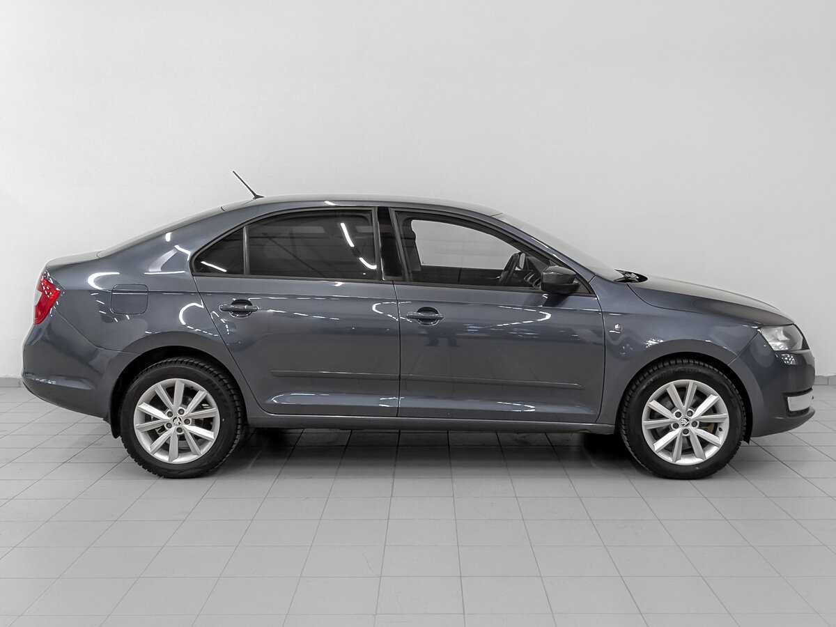 Купить Skoda Rapid с пробегом. Фото: #3