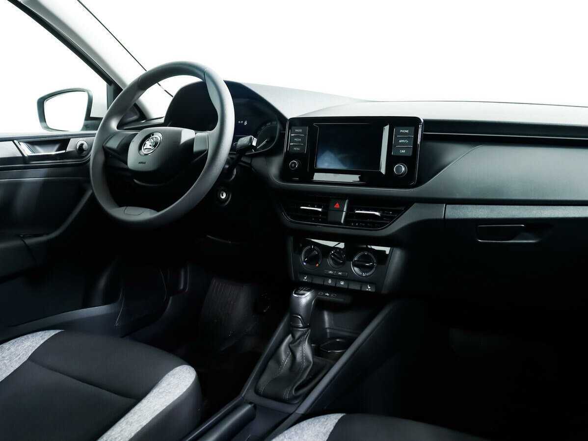 Купить Skoda Rapid с пробегом. Фото: #6