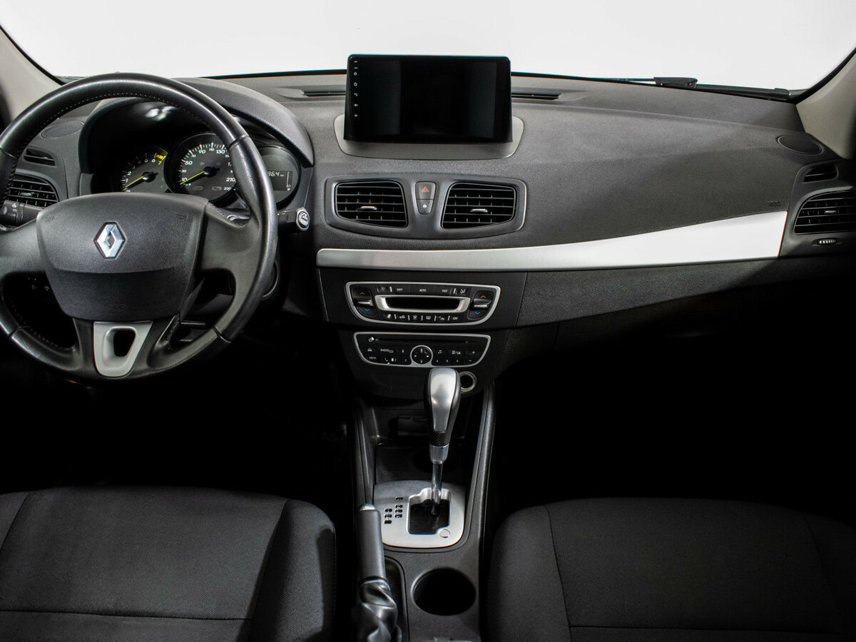 Купить Renault Megane с пробегом. Фото: #8