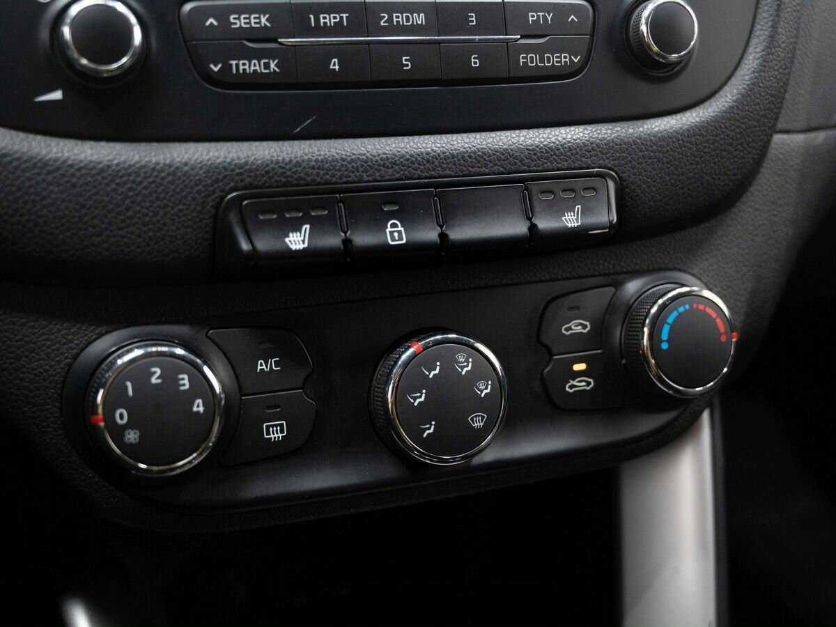 Купить Kia Ceed с пробегом. Фото: #16