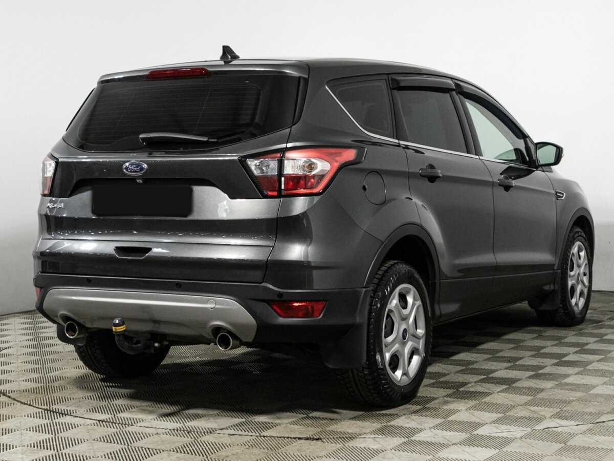 Купить Ford Kuga с пробегом. Фото: #4