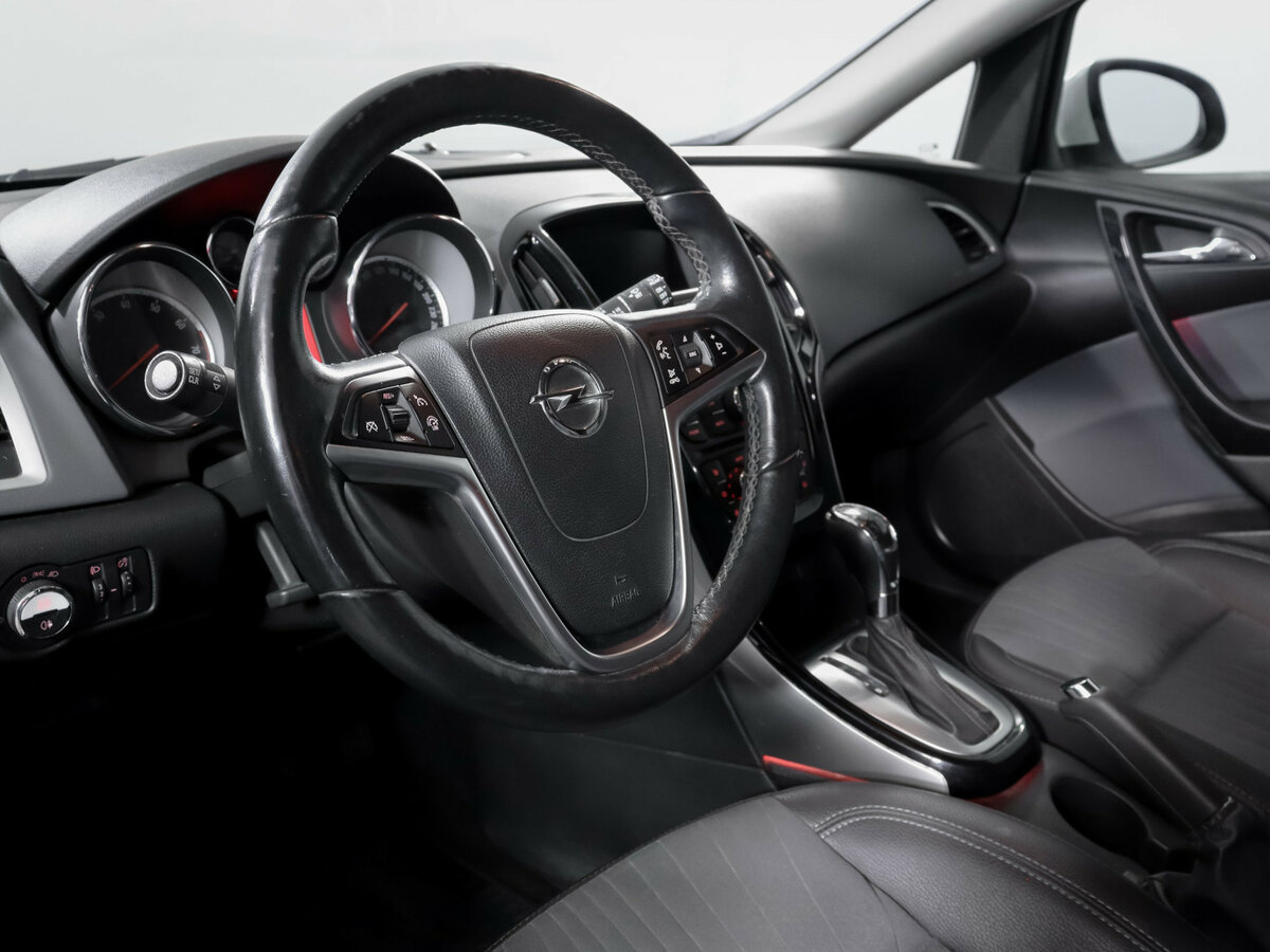 Купить Opel Astra с пробегом. Фото: #11