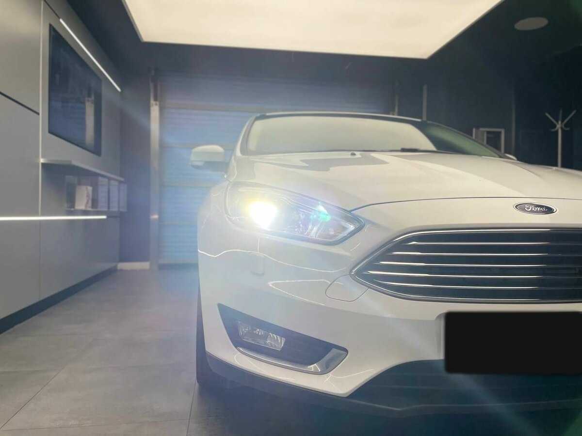 Купить Ford Focus с пробегом. Фото: #21