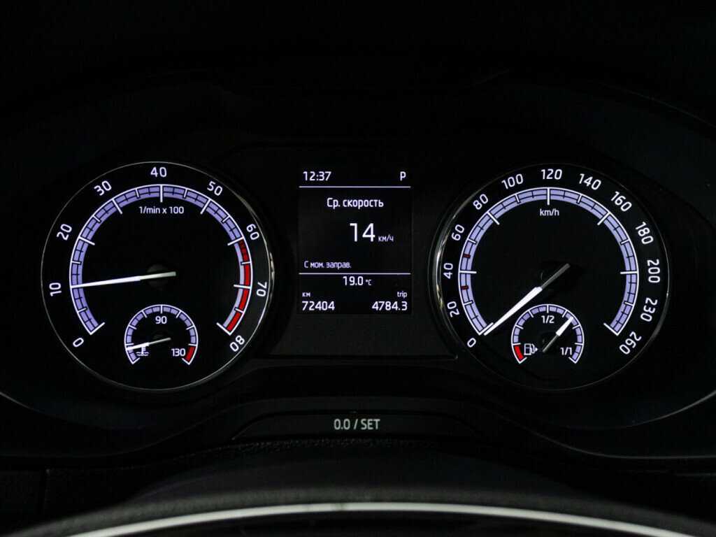 Купить Skoda Karoq с пробегом. Фото: #10