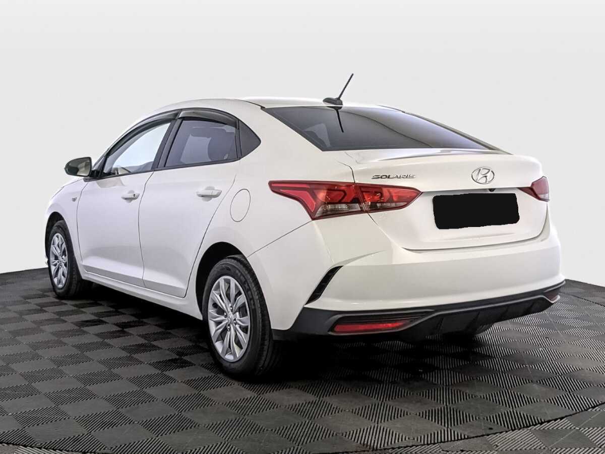 Купить Hyundai Solaris с пробегом. Фото: #6