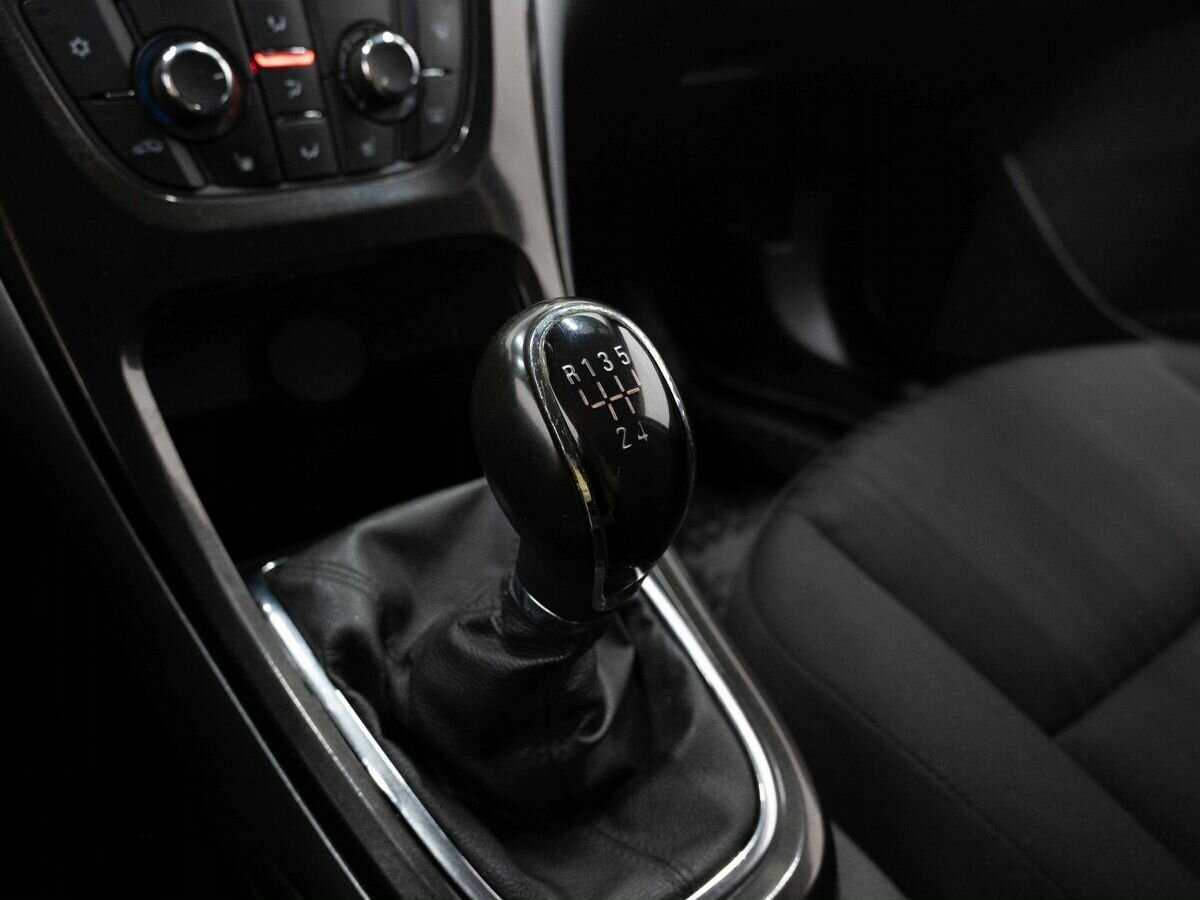 Купить Opel Astra с пробегом. Фото: #19