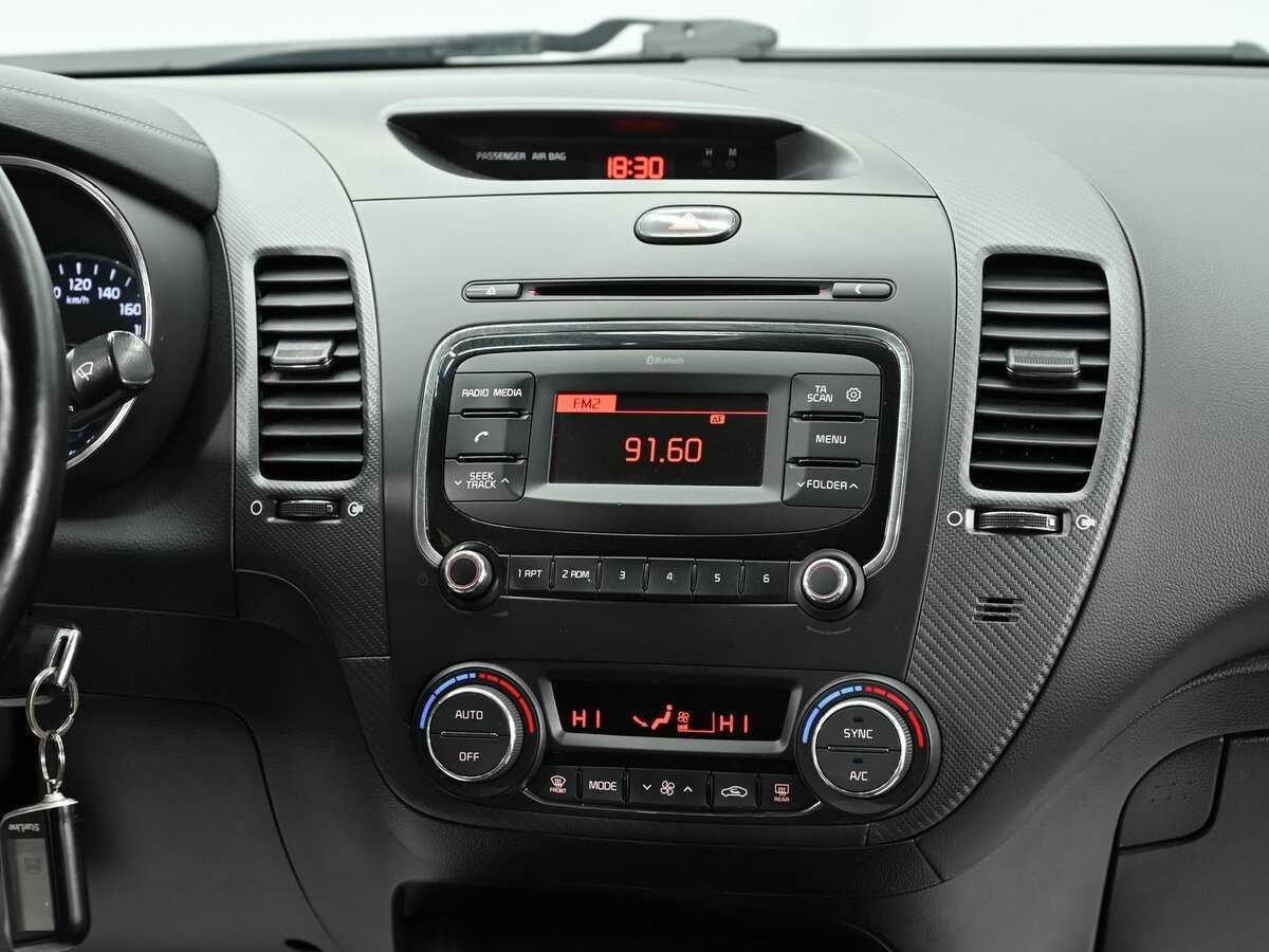 Купить Kia Cerato с пробегом. Фото: #6