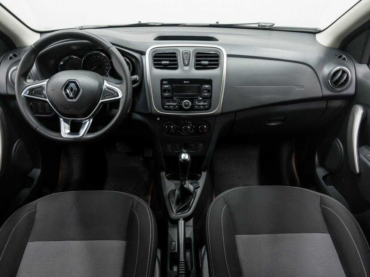 Купить Renault Logan с пробегом. Фото: #10
