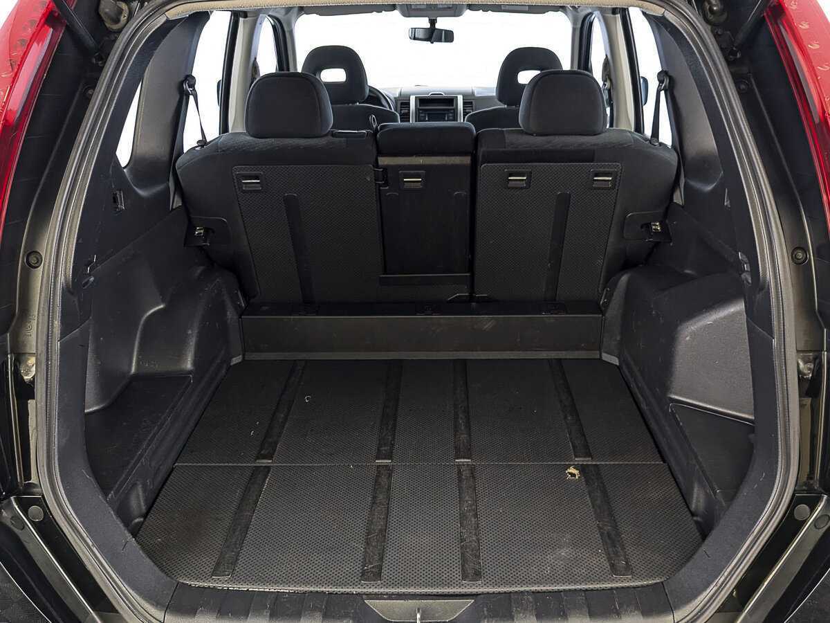 Купить Nissan X-Trail с пробегом. Фото: #9