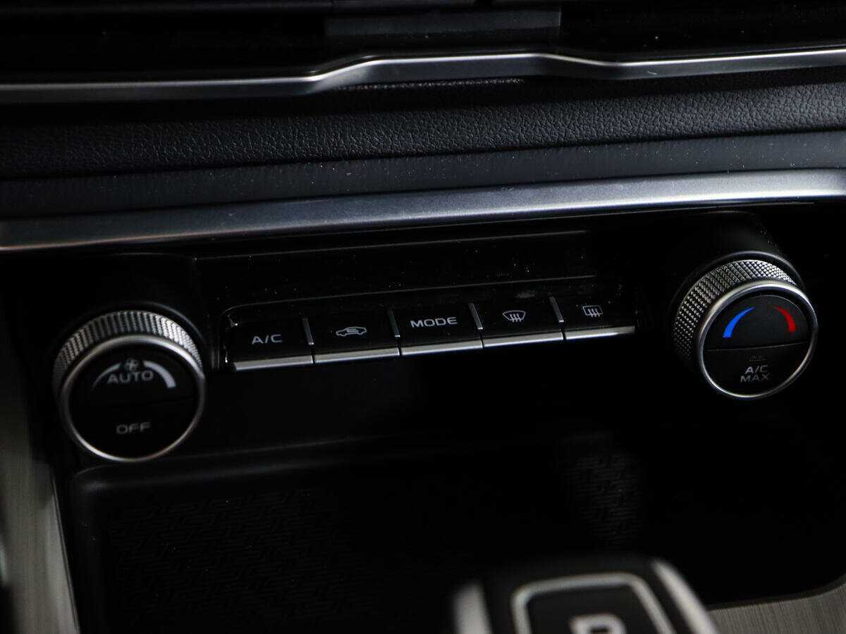 Купить Geely Coolray с пробегом. Фото: #16