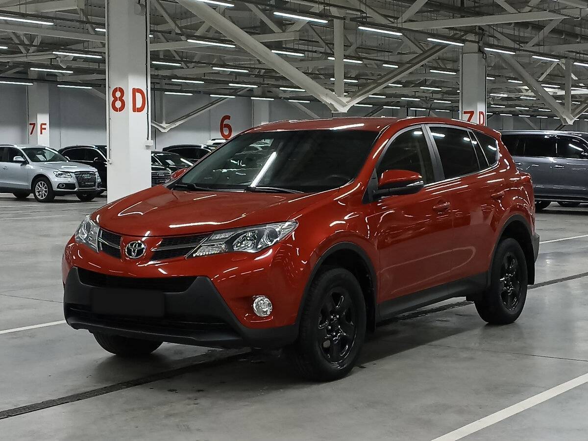Купить Toyota RAV4 с пробегом. Посмотреть фото