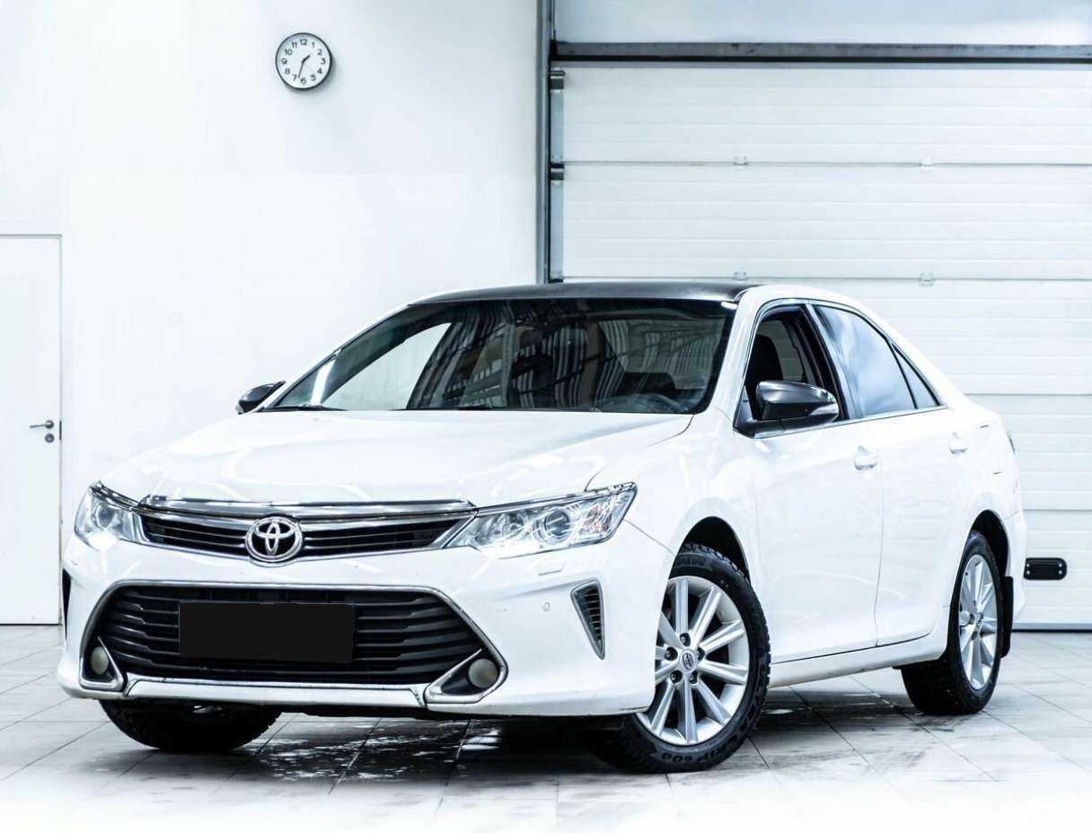 Купить Toyota Camry с пробегом. Посмотреть фото