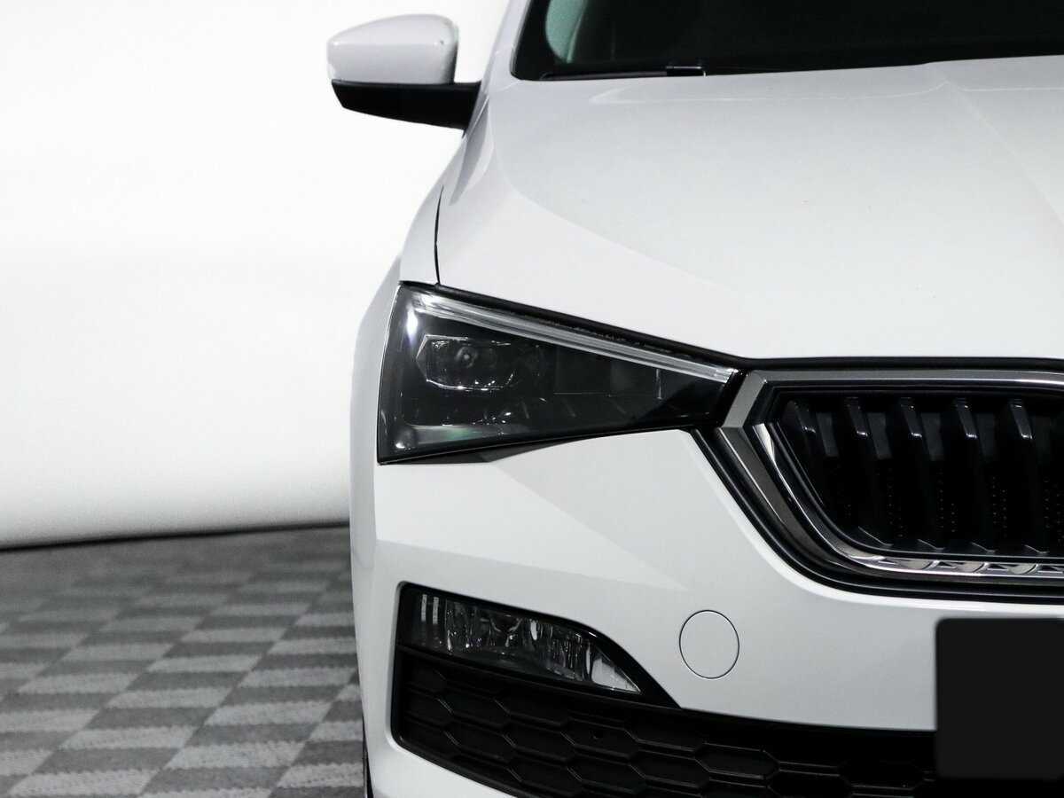 Купить Skoda Rapid с пробегом. Фото: #17