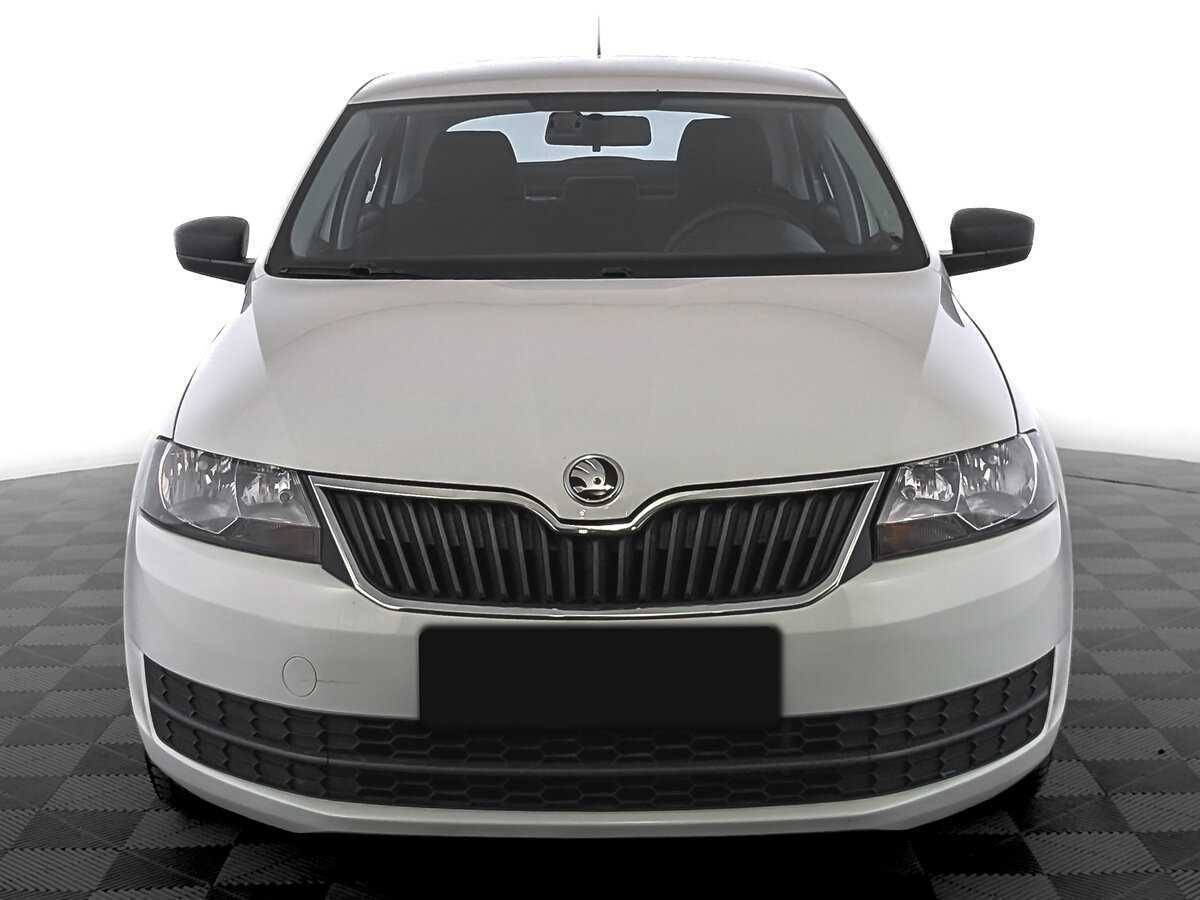 Купить Skoda Rapid с пробегом. Фото: #1