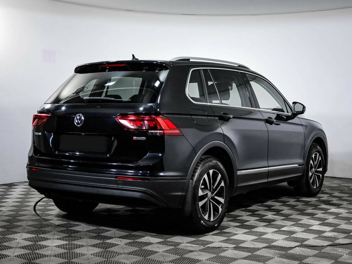 Купить Volkswagen Tiguan с пробегом. Фото: #4