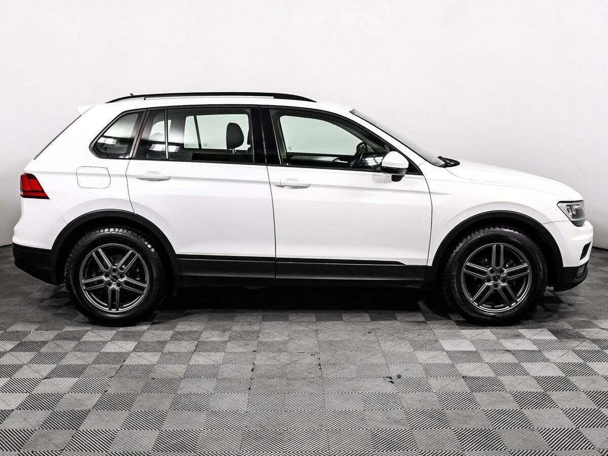 Купить Volkswagen Tiguan с пробегом. Фото: #3