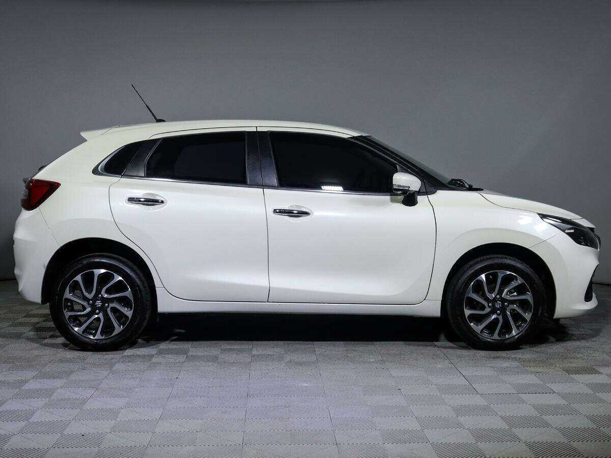 Купить Suzuki Baleno с пробегом. Фото: #3
