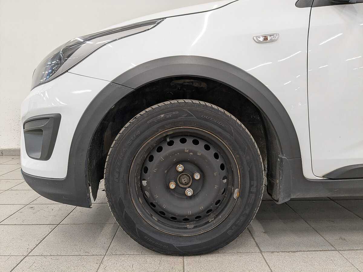 Купить Kia Rio с пробегом. Фото: #10