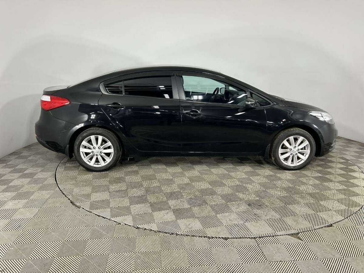 Купить Kia Cerato с пробегом. Фото: #3