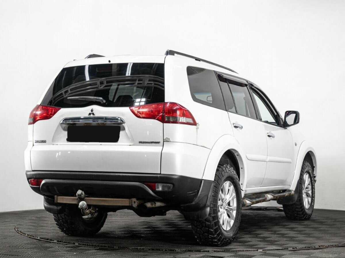 Купить Mitsubishi Pajero Sport с пробегом. Фото: #3