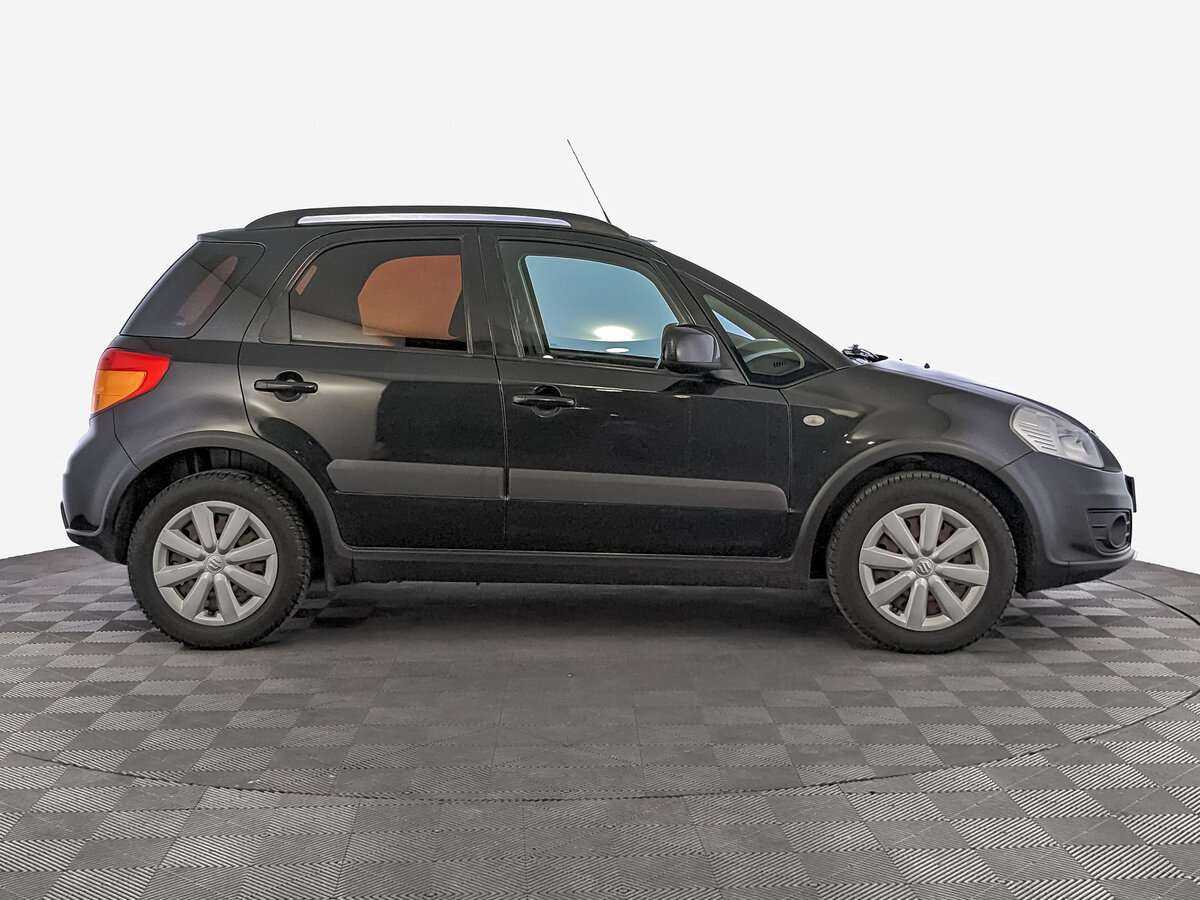 Купить Suzuki SX4 с пробегом. Фото: #3