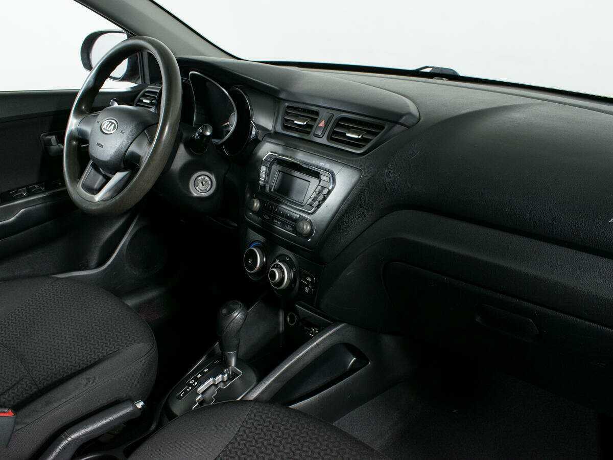 Купить Kia Rio с пробегом. Фото: #9